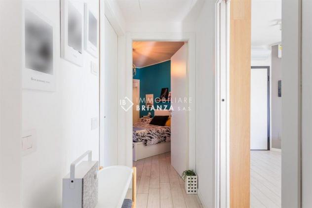 USMATE VELATE: IN VENDITA TRE LOCALI + SERVIZI E TERRAZZO. - Foto 15