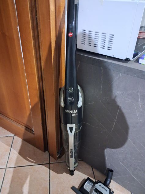 Aspirapolvere hoover plus
