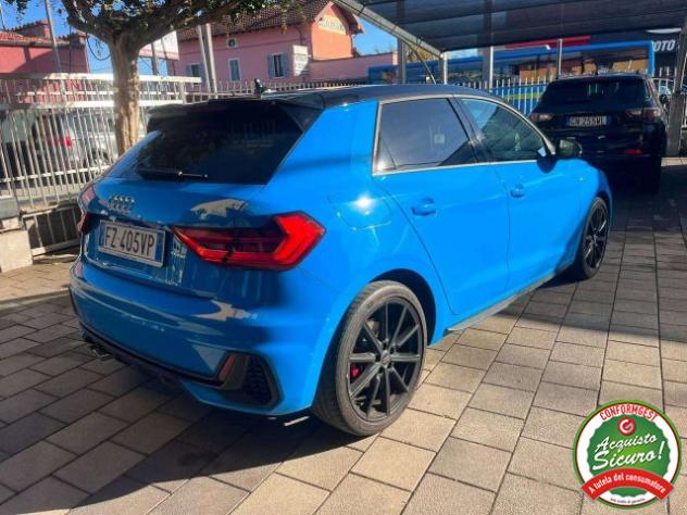 AUDI A1 A1 II Sportback 40 2.0 tfsi Identity Black 200cv s rif. 24193675 - Foto 3