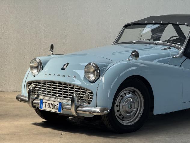 Triumph TR3 TR3 A ISCRITTA ASI COMPLETAMENTE RESTAURATA - Foto 8