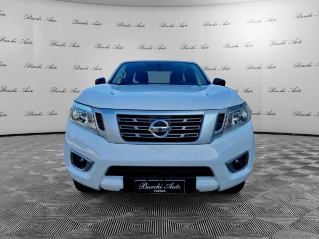 Nissan Navara Navara 2.3 dCi 4WD KING Cab Acenta