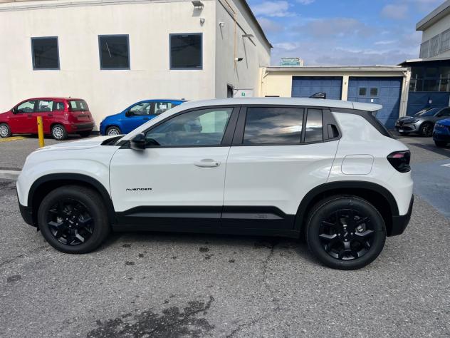 Jeep Avenger Avenger 1.2 turbo e-hybrid mhev Black Edition fwd 110cv edct6 - Foto 5