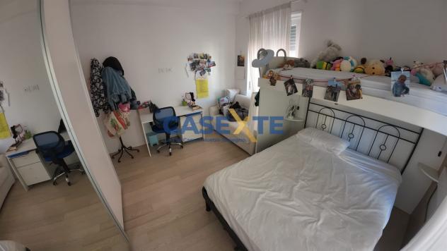 Bergamo – Eleganza, comfort e tecnologia in un appartamento completamente ristrutturato - Foto 17