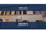 Immobile in asta di 306 m² con più di 5 locali in vendita a Forlì