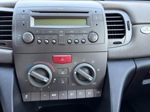 LANCIA Ypsilon 1.2 rif. 24039345 - Foto 10