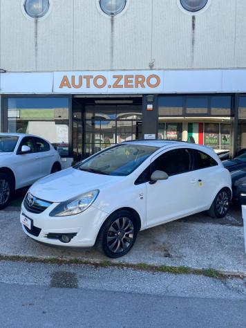 Opel Corsa 1.2 80CV 3 porte GPL-TECH Club - Foto 3