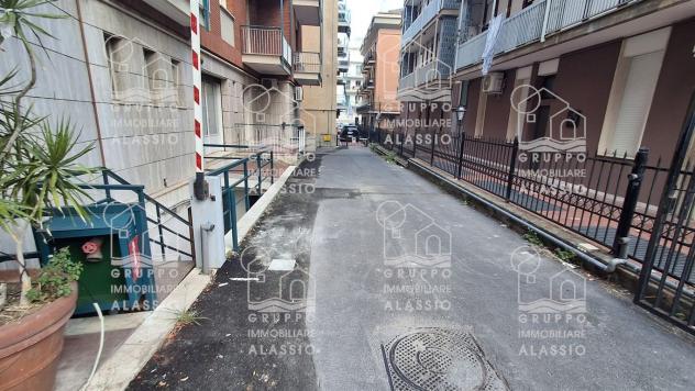 Alassio - Zona Ponente - Ampio Box - Foto 11