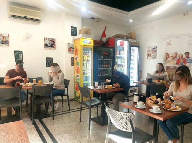 bar gastronomia fredda zona centocelle cedo in vendita - Foto 2