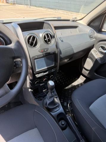 Dacia Duster 1.5 dci - NEOP. - NAV. - 12 MESI DI GARANZIA - - Foto 8