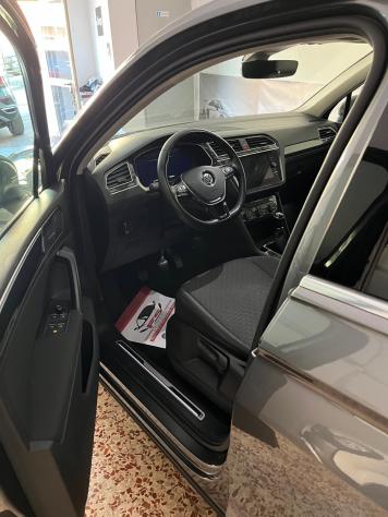 Volkswagen Tiguan 1.6 TDI SCR Sport BlueMotion Technology - Foto 9