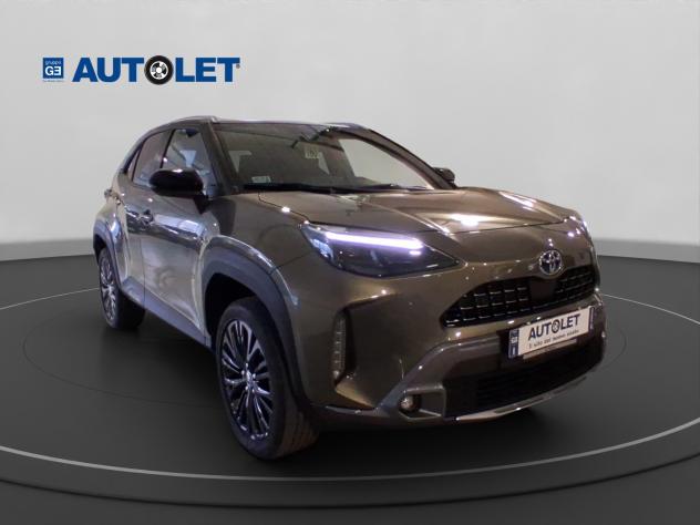 Toyota Yaris Cross 1.5 Hybrid 5p. E-CVT AWD-i Adventure - Foto 3