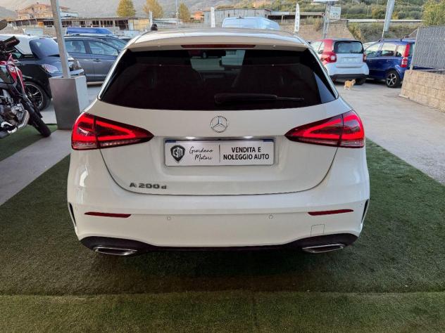 MERCEDES - Classe A A 200 d Premium Night edition auto - Foto 5