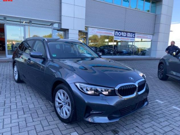 BMW 318 d Touring Business Advantage rif. 24117817 - Foto 2