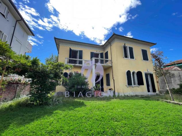 Villa in vendita a Lido di Camaiore - Camaiore 200 mq Rif: 1174117 - Foto 2