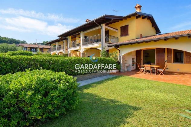 BELLISSIMO APPARTAMENTO CON GIARDINO PRIVATO A MANERBA DEL GARDA