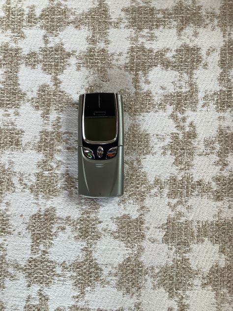 Nokia 8850 - Foto 2