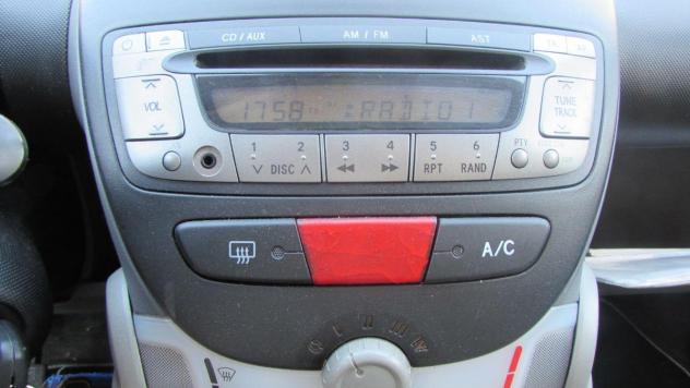 PEUGEOT - 107 5p 1.0 12v Sweet Years c/navi - Foto 10