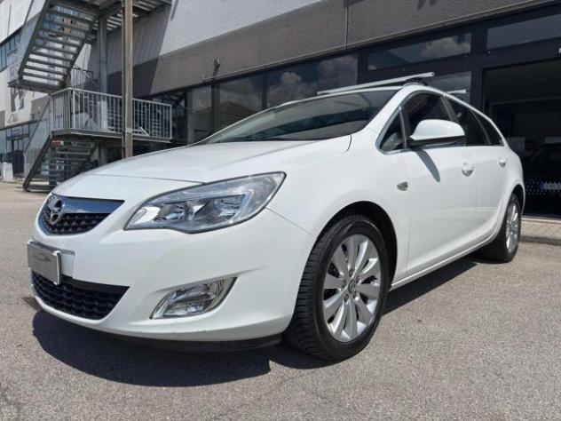 OPEL Astra 1.7 CDTI 125CV Sports Tourer Cosmo rif. 23719100