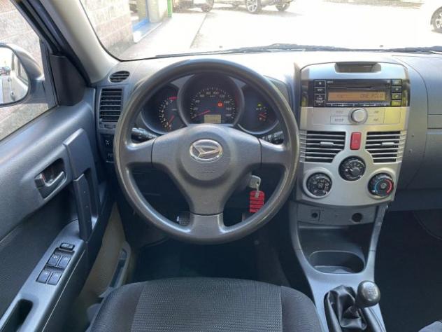 DAIHATSU Terios 1.3 86CV SX 4X4 5 P CLIMA RADIO CD GANCIO TRAINO rif. 23664236 - Foto 9