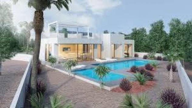 Casa singola in vendita a Marina di Carrara - Carrara 800 mq Rif: 1355159
