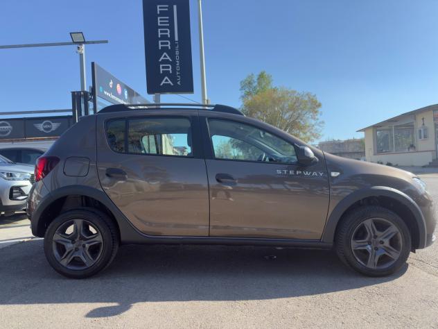 Dacia Sandero Stepway 1.5 dCi 8V 90CV Start&Stop - Foto 3