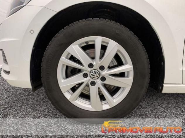 VOLKSWAGEN Touran 2.0 TDI 150 CV SCR DSG Comfortline BlueMotion Tech rif. 19035051 - Foto 10