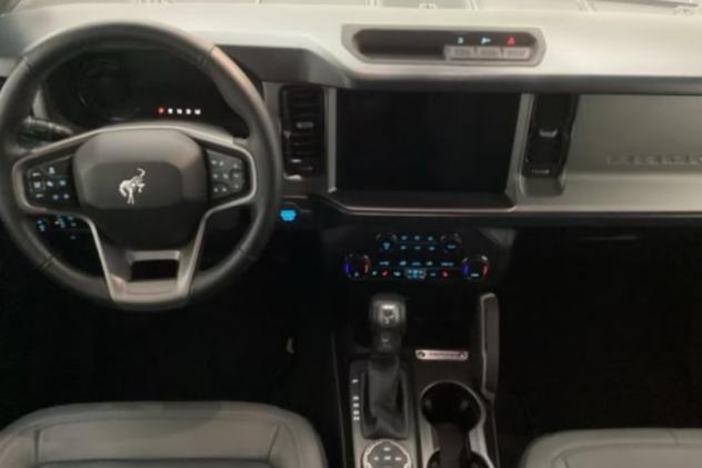 FORD Bronco 2.7 EcoBoost V6 335CV Outer Banks rif. 24049992 - Foto 3