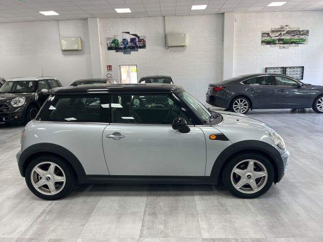 MINI Cooper R56 1.6 120cv - Foto 4