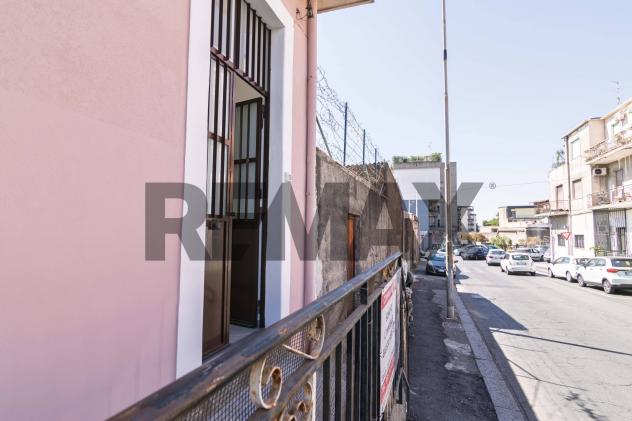 Casa Indipendente in vendita a Catania, Viale Rapisardi - Foto 2