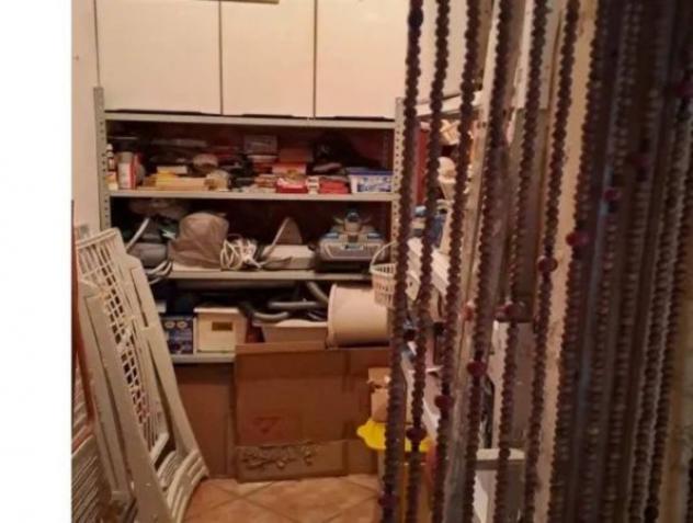 Immobile in asta di 108 m², box auto in vendita a Turate - Foto 11