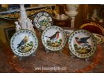 Gruppo di tre piatti da collezione Costa Bassano