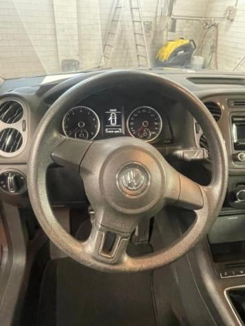 VOLKSWAGEN Tiguan 1.4 TSI 122 CV Trend & Fun BlueMotion Technology rif. 23930745 - Foto 8