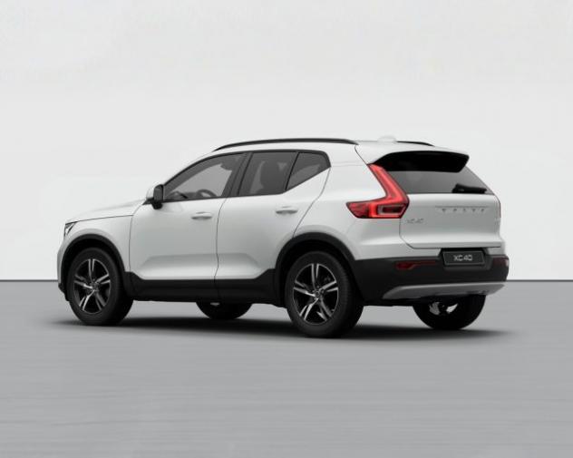 VOLVO XC40 CORE B3 AUTO PREZZO PROMO FINO A FINE MESE rif. 23920887 - Foto 4