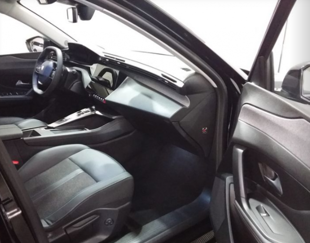 Peugeot 308 PureTech Turbo 130 S&S EAT8 SW Allure - Foto 10