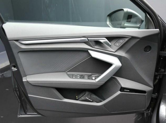 Audi A3 35 TFSI MHEV 150cv S-Tronic S-LINE (Tetto Apribile, HiFi SONOS, Matrix LED, Safety Plus) - Foto 9