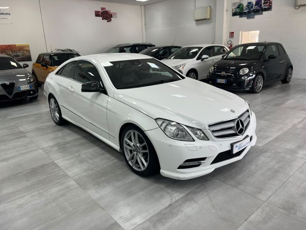 Mercedes-Benz E 220 Coupe cdi - Foto 3