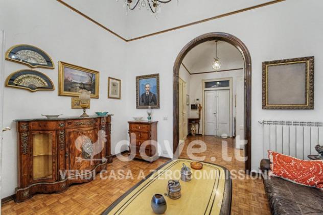Casa indipendente di 200 m² con più di 5 locali in vendita a Modica - Foto 10