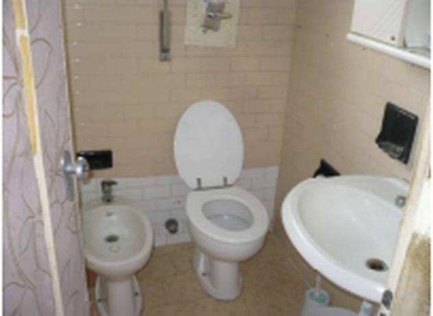 Immobile in asta di 78 m², box auto in vendita a Novara - Foto 3