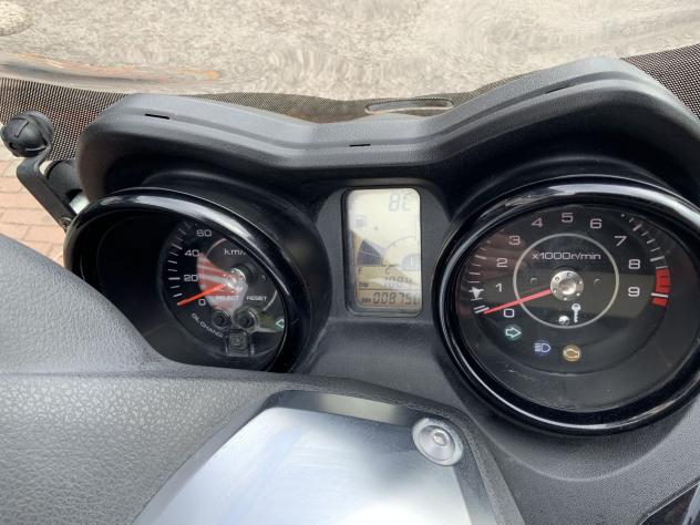 Yamaha X-Max 250 Pochissimi chilometri - Foto 7