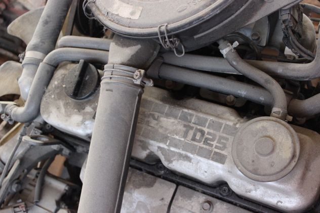 Motore NISSAN KING CAB TD25 - Foto 3