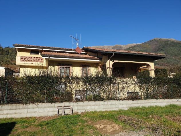 Villetta singola al piano rialzato