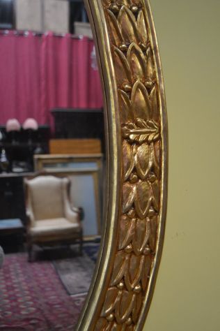 Specchio ovale dorato con intagli a foglie - Foto 3