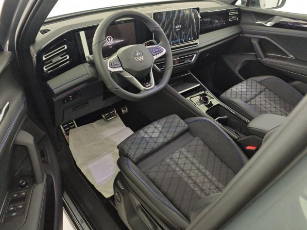 Volkswagen Tiguan 2.0 TDI 193 CV DSG 4MOTION R-Line Plus +TETTO APRIBILE - Foto 10