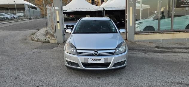 Opel Astra SW 1.7 CDTI 5 porte - Foto 2