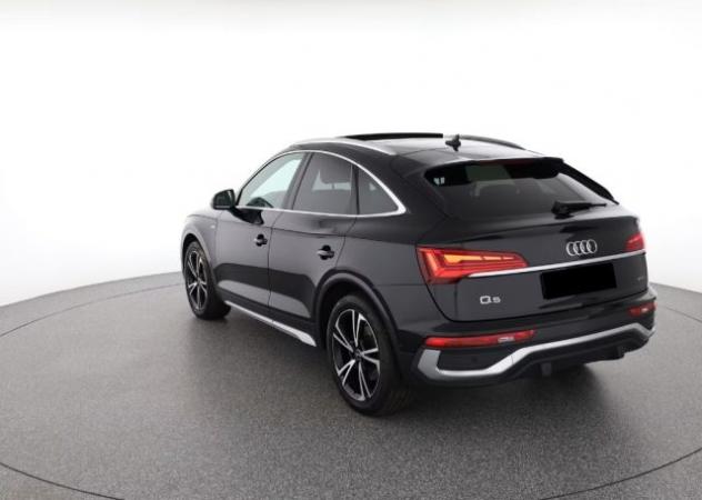 AUDI Q5 SPB 40 TDI Quattro S tronic S line Sline rif. 23290191 - Foto 3