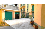 Box indipendente in pieno centro (via Cavour)