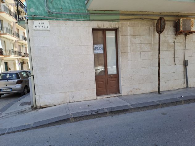 Luminoso appartamento al piano terra con esclusivo spazio esterno.Rif256 - Foto 4