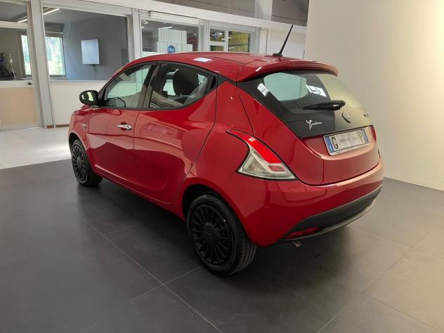 Lancia Ypsilon 1.0 FireFly 70cv S&S Hybrid SILVER - Foto 7