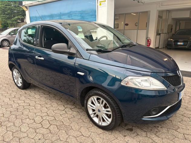Lancia Ypsilon 1.2 69 CV 5 porte Platinum*EURO6*NEOPATENTATI - Foto 3