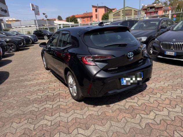 TOYOTA Corolla 1.8 Hybrid Active rif. 23995424 - Foto 6